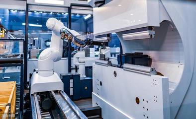 磐云科技 非標自動化設計與機器人研發(fā)的創(chuàng)新融合